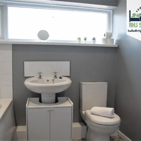 Cottenham - City Centre With Free Private Parking 2 Toilets 4 Bedroom Sleeps 8 Newcastle upon Tyne Exterior photo