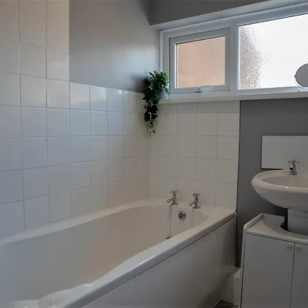 Cottenham - City Centre With Free Private Parking 2 Toilets 4 Bedroom Sleeps 8 Newcastle upon Tyne Exterior photo