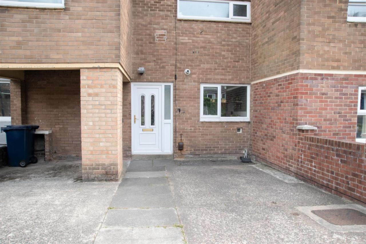 Cottenham - Centre With Free Private Parking 2 Toilets 4 Bedroom Sleeps 8 Casa vacanze Newcastle Upon Tyne