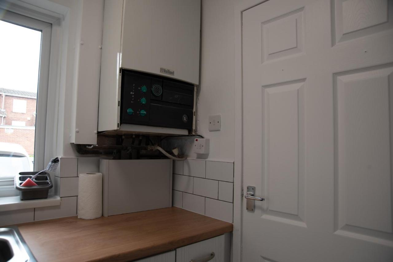 Cottenham - Centre With Free Private Parking 2 Toilets 4 Bedroom Sleeps 8 Casa vacanze Newcastle Upon Tyne